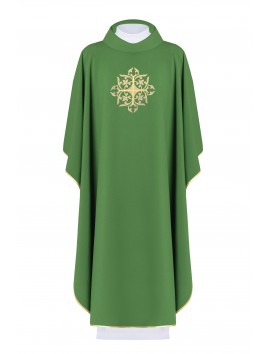 Chasuble with embroidered cross - green (H188)