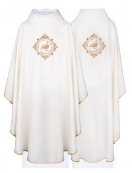 Ecru embroidered chasuble, Jubilee 2025 - Peregrinantes in Spem, Latin inscription (4)