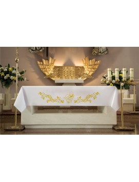 Richly embroidered cloth - Christmas