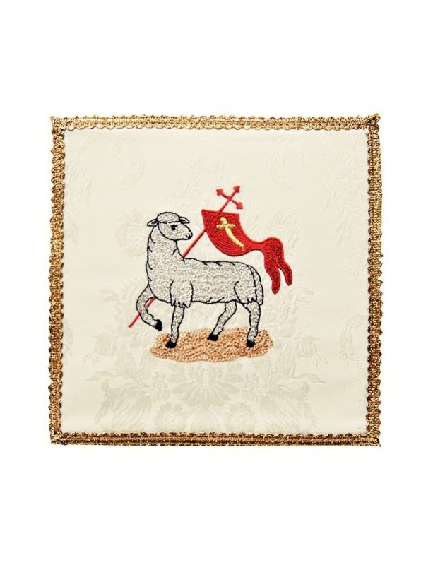 Chalice pall with motif of the Lamb of God