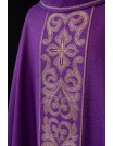 Purple embroidered chasuble, crosses (H205)