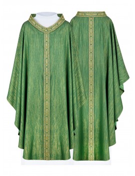 Green chasuble with embroidered collar and belt (H223)