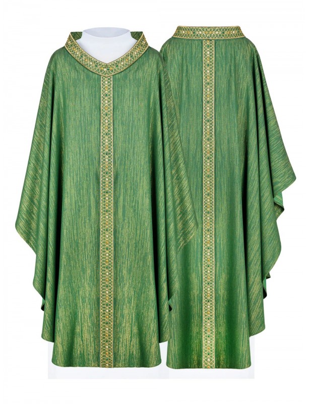 Green chasuble with embroidered collar and belt (H223)