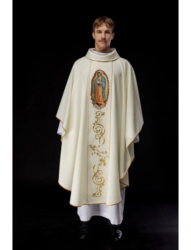 Chasuble avec image brodée de Notre-Dame de Guadalupe