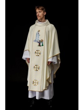 Chasuble with embroidered image of Our Lady of Fatima (106H)