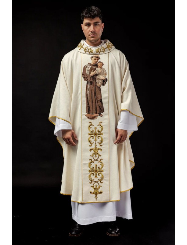 Chasuble with embroidered image of Saint Anthony (108H)