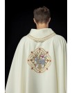 Chasuble with embroidered symbol of the Lamb of God (120H)