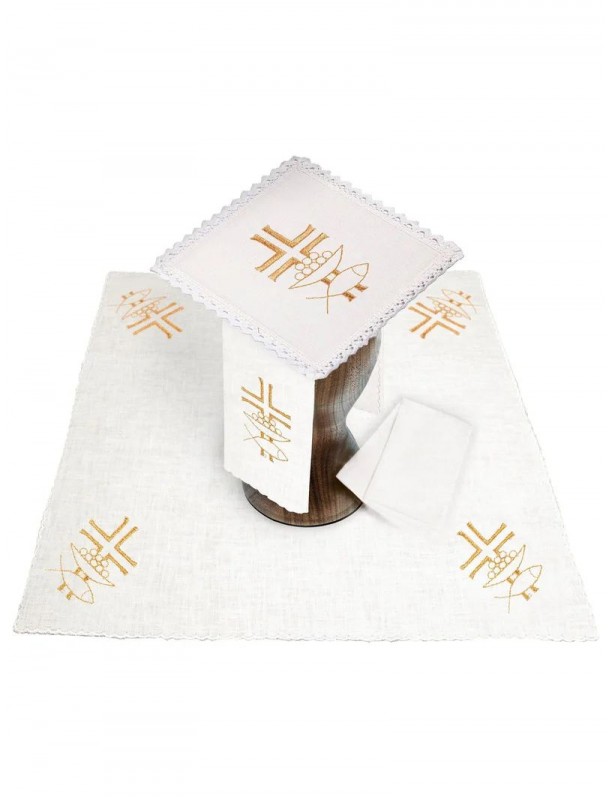 Chalice linen set, linen, embroidered with a cross and fish (108H)