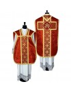 Red Roman chasuble + stole, maniple, burse, and chalice veil (32K)