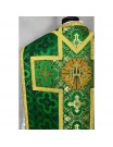 Roman green chasuble + stole, maniple, burse and chalice veil (33K)