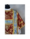 Semi-Gothic dalmatic with deacon's stole and maniple (36K)