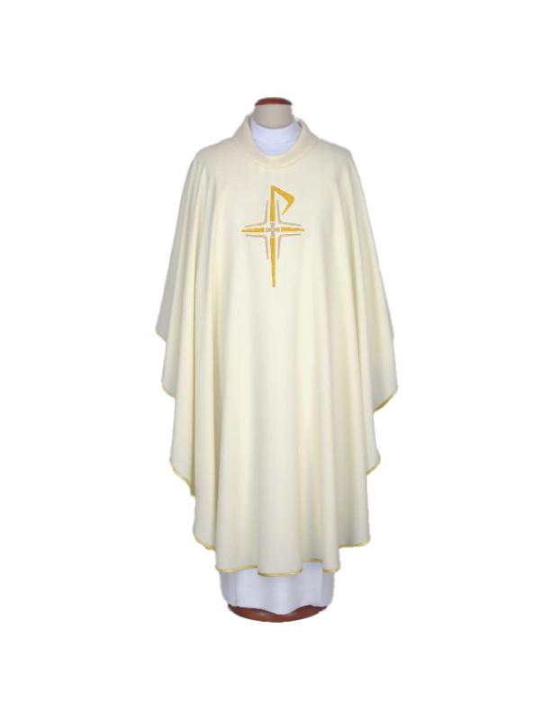 Embroidered chasuble, ecru with cross motif (A5)