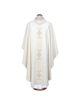 Ecru embroidered chasuble with cross motif (A18)