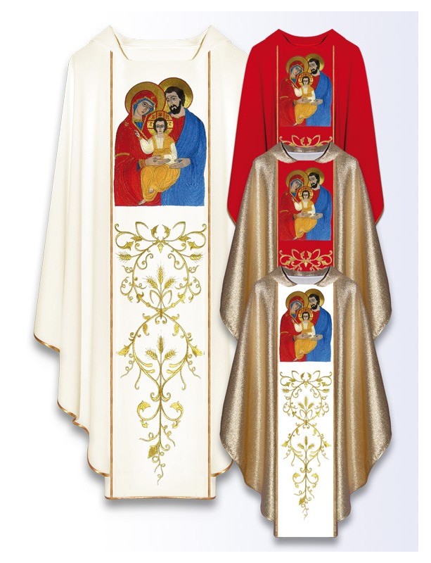 Chasuble with image of the Holy Family (1)