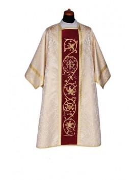 Dalmatica di tipo romano - tessuto broccato - IHS