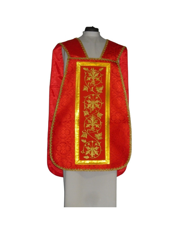 Red Roman chasuble - IHS