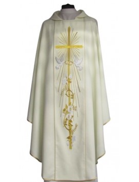 Cremefarbenes Hochzeitsmessgewand
