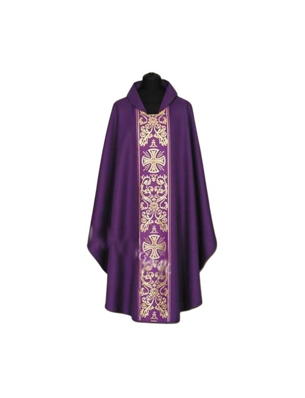 Casulla bordada (24A)