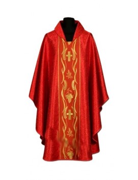 Embroidered damask chasuble (33A)