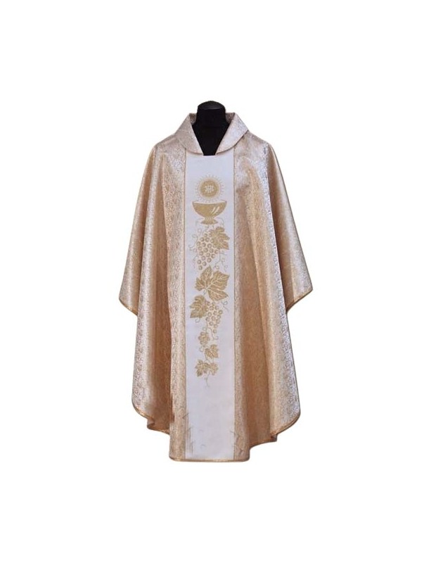 Embroidered gold chasuble (41A)