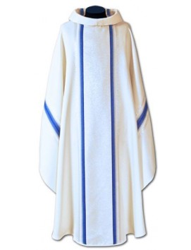 Marian Chasuble ecru/blue flowing fabric (48A)